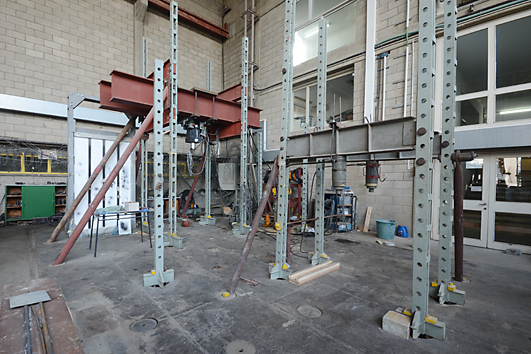 Testing-Hall-and-Structural-Engineering-Laboratory